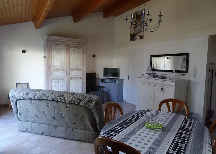 3 Etoiles Les Nougers *